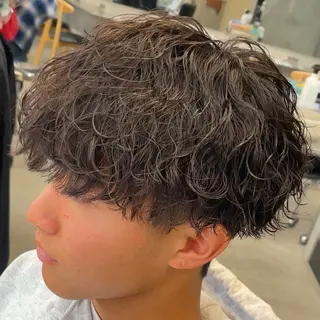 ミディアム パーマ ヘアアレンジ メンズ fifth 石川 凪のヘアスタイル