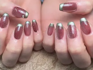 ネイル ToliyDeliy Nail Salonのネイルデザイン