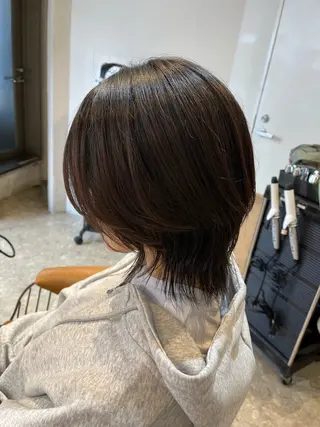 ミディアム うしだ かおるのヘアスタイル