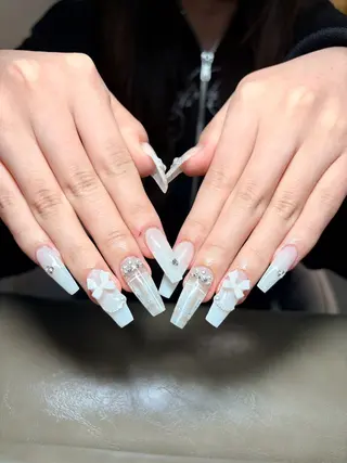 ネイル I pinknail 韓国風·持ち込み専門のネイルデザイン