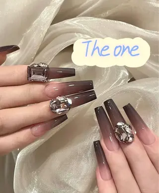 ネイル Theone栄店 赤松のネイルデザイン