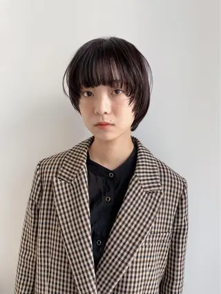 ショート カラー 青木 優歩のヘアスタイル