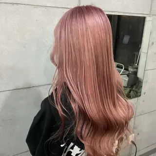 ミディアム カラー パーマ ヘアアレンジ メンズ キッズ ネイル マツエク・マツパ 切りっぱなしヘアボブ ミディアムヘアRYOのヘアスタイル