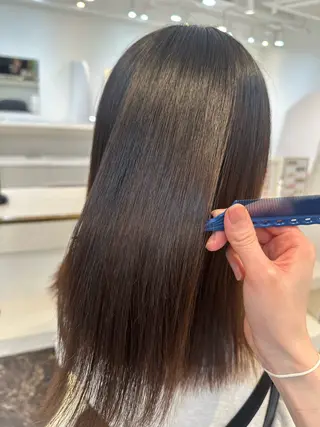 ミディアム Emuest心斎橋 SAKIのヘアスタイル