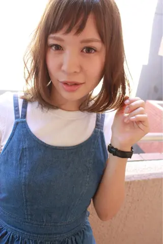ミディアム カラー パーマ tuuli トゥーリのヘアスタイル