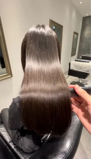 ロング 髪質改善特化🫧 梶川　歩哉のヘアスタイル