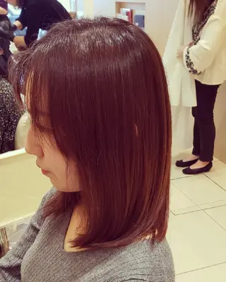 ミディアム メンズ カラー 中村 真依のヘアスタイル