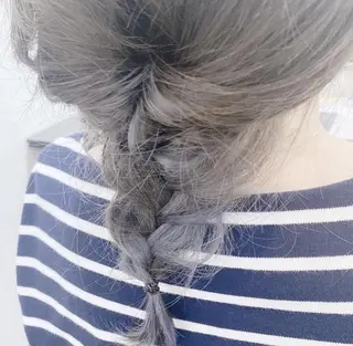 カラー SAKA GUCHIのヘアスタイル