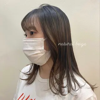 セミロング カラー ヘアアレンジ 押切 響 のヘアスタイル