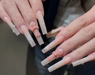 ネイル Pure&Rich Nailのネイルデザイン