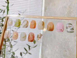 ネイル elu ：nail＆eyeのネイルデザイン