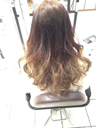 ミディアム セミロング ロング カラー 西村 達哉のヘアスタイル