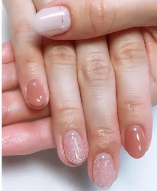 ネイル ネイルサロンエクラ 🫧Shizukaのネイルデザイン