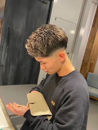 カラー メンズ 吉田 剛のヘアスタイル