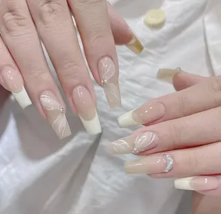 ネイル Queens momoのネイルデザイン