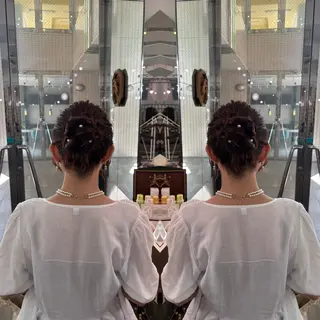 ミディアム ヘアアレンジ 💎ハイトーン/艶 カラー モエカ💎のヘアスタイル