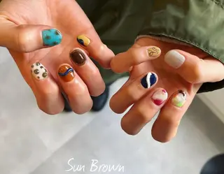 ネイル Sun Brown サンブラウンのネイルデザイン