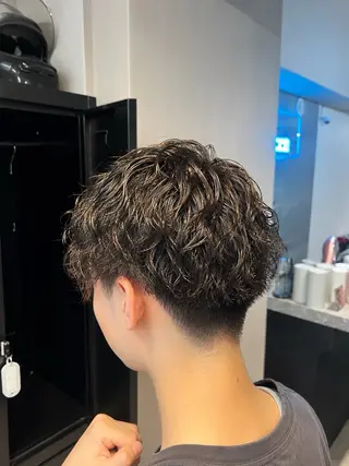 ショート 毛流れ•波巻きパーマ 特化🔥🌊瀬川竜生のヘアスタイル