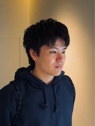 ショート パーマ メンズ 丸山 航輝のヘアスタイル
