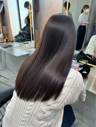 ロング 水原　悠吾 ELISS　ブリーチのヘアスタイル