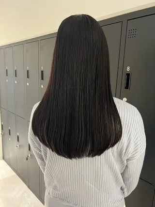 ロング カラー ヘアアレンジ 暗髪カラー🫐パーマ おくだりんかのヘアスタイル