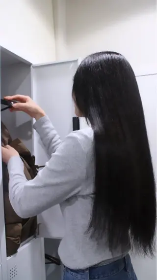 ロング カラー カーリーパーマ/ 透明ｶﾗｰ/MIKUのヘアスタイル