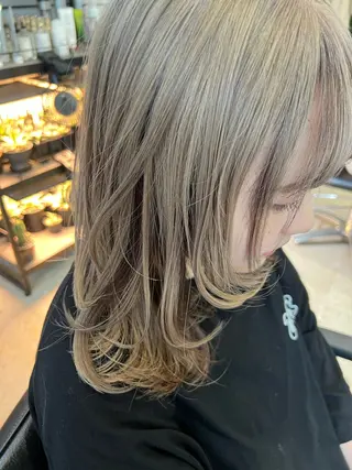 ロング カラー オタク特化美容師💟 チバコナツのヘアスタイル