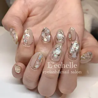 ミディアム .. momoko🕊のネイルデザイン