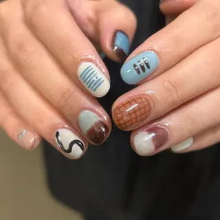 ネイル カメレオン京橋🌻 草葉由佳のネイルデザイン