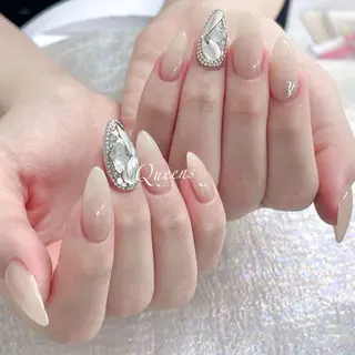 ネイル Queens ひなのネイルデザイン