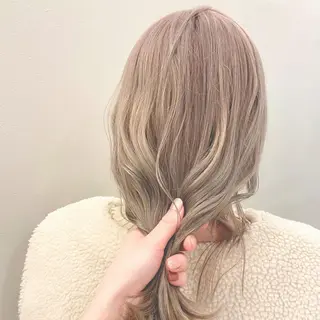 ロング カラー 髪質改善✨️透明感カ ラー✧*。山下さいみのヘアスタイル