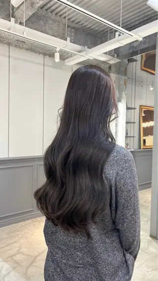 ロング カラー 関口 玲那のヘアスタイル