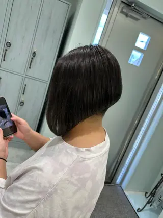 ミディアム カラー 中川 茜里のヘアスタイル