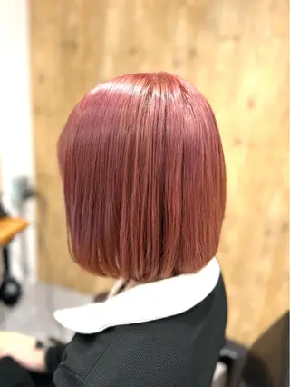 ショート カラー ハイトーン&透明感 カラー☘️片山優陽のヘアスタイル