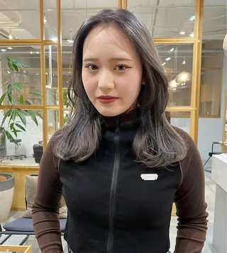 ロング 🌼FERIA梅田 🌼のヘアスタイル