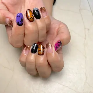 ネイル NAILSALON RandU...のネイルデザイン