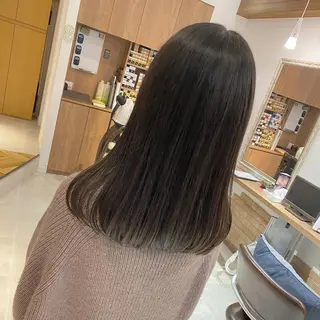 セミロング 髪質改善特化 安東駿介のヘアスタイル