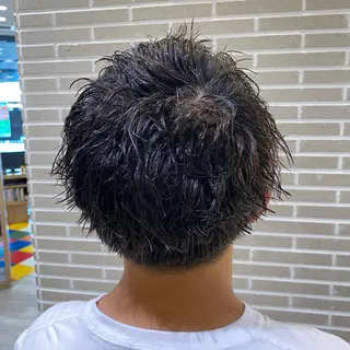パーマ メンズ 赤本悠斗波巻きパーマ メンズパーマのヘアスタイル