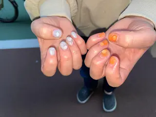 ネイル はばすみれ🎀ﾈｲﾙ 光ﾌｪｲｼｬﾙ ﾍｱのネイルデザイン