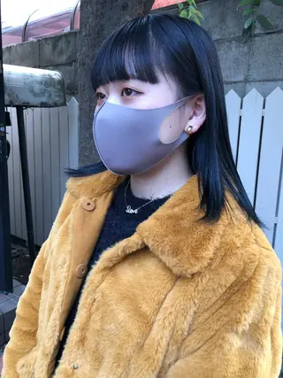 ミディアム カラー eri kinjoのヘアスタイル