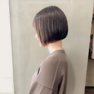 ミディアム 中村 彩乃のヘアスタイル