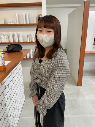 セミロング カラー 🤍似合わせパーマ 奥田沙耶🫧のヘアスタイル