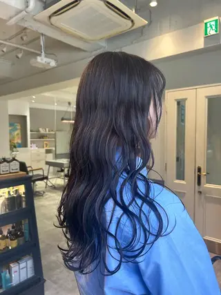 ロング カラー 薄暮 マツイ レンのヘアスタイル