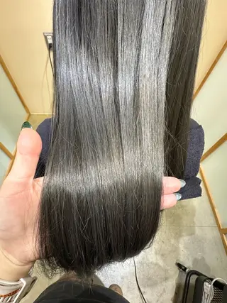 ロング ౨ৎ︎Zina 川口 KIRARI౨ৎのヘアスタイル