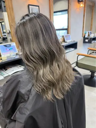 ロング カラー SUNNY ななのヘアスタイル