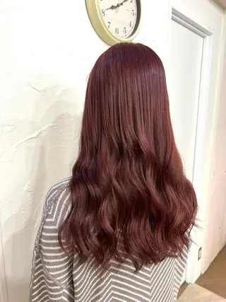 ロング 🩷艶カラー 🧡💛リサ🫧のヘアスタイル