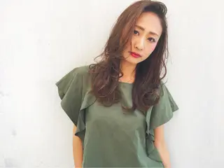 ロング カラー 奥秋 理紗　sai xのヘアスタイル