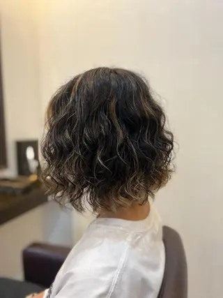 ミディアム カラー パーマ ルービック 梅田茶屋町店のヘアスタイル