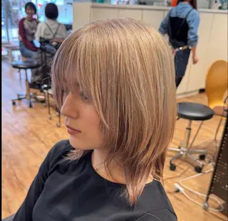 セミロング カラー ヘアアレンジ hip's eyes SHUNのヘアスタイル