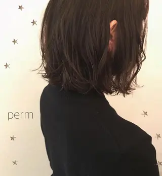 ミディアム カラー パーマ 市川 千夏のヘアスタイル